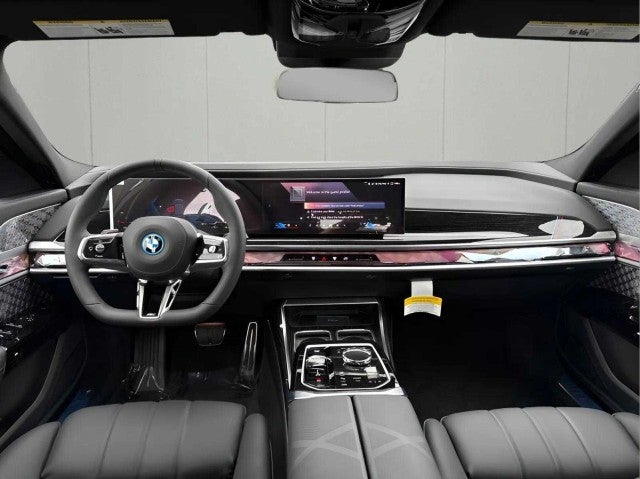 2025 BMW i7 eDrive50
