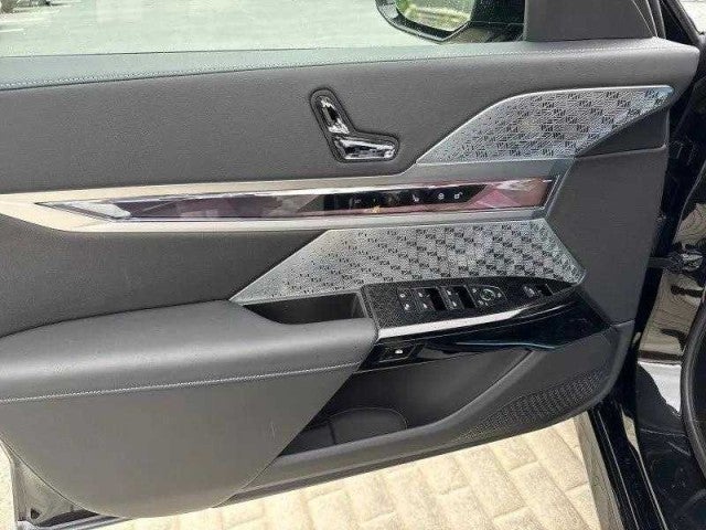 2025 BMW i7 eDrive50