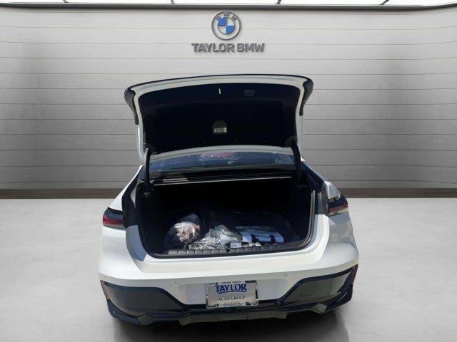 2026 BMW i7 xDrive60