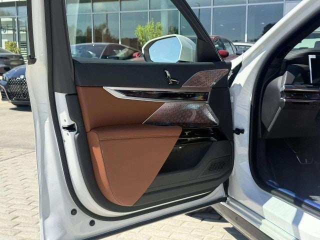 2026 BMW i7 xDrive60
