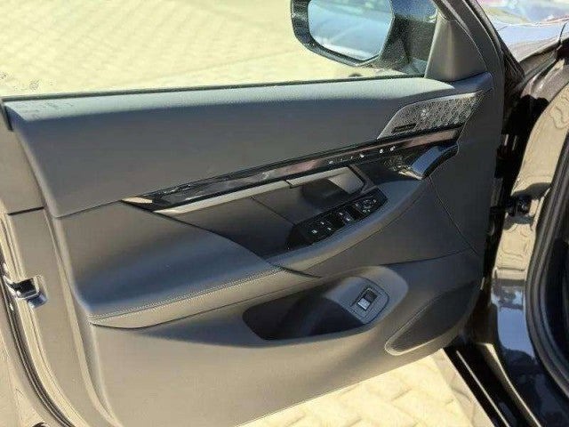 2026 BMW i5 eDrive40 eDrive40