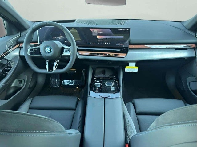 2026 BMW i5 eDrive40