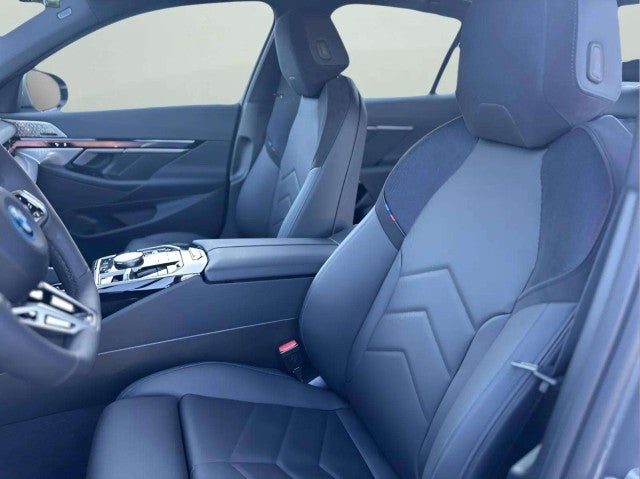 2026 BMW i5 eDrive40