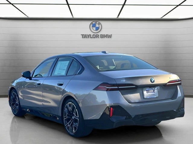 2026 BMW i5 eDrive40