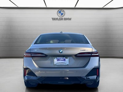 2026 BMW i5 eDrive40