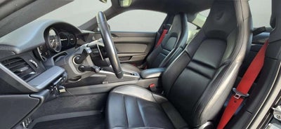 2020 Porsche 911 Carrera 4S