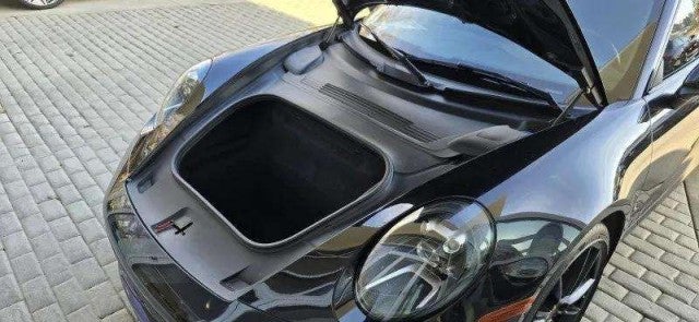 2020 Porsche 911 Carrera 4S