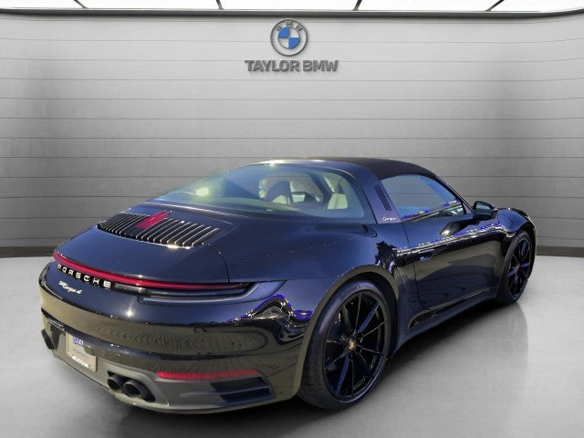 2021 Porsche 911 4