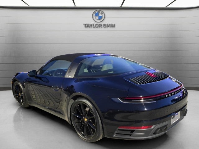 2021 Porsche 911 4