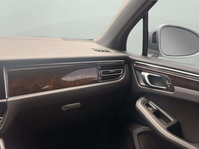 2023 Porsche Macan S