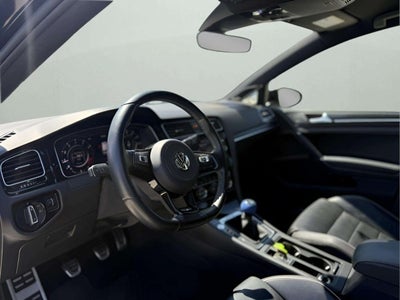 2018 Volkswagen Golf R Base