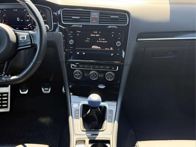 2018 Volkswagen Golf R Base