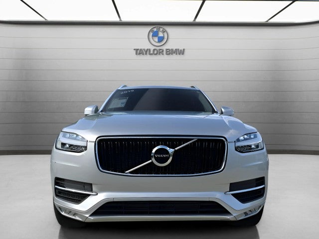 2019 Volvo XC90 Momentum