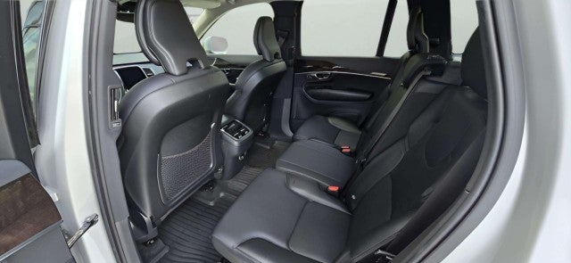 2019 Volvo XC90 Momentum