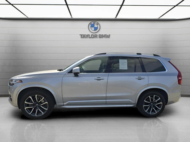2019 Volvo XC90 Momentum