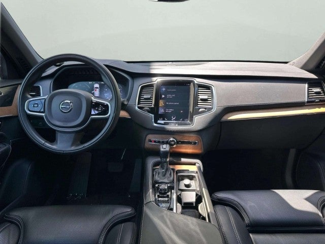 2020 Volvo XC90 Inscription