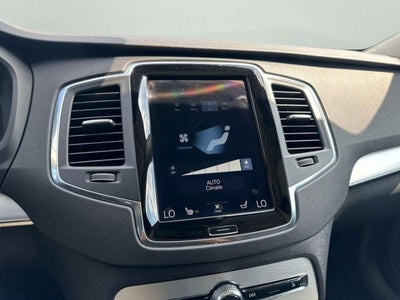 2018 Volvo XC90 Momentum