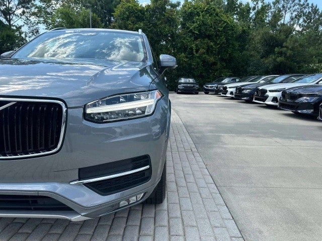 2018 Volvo XC90 Momentum