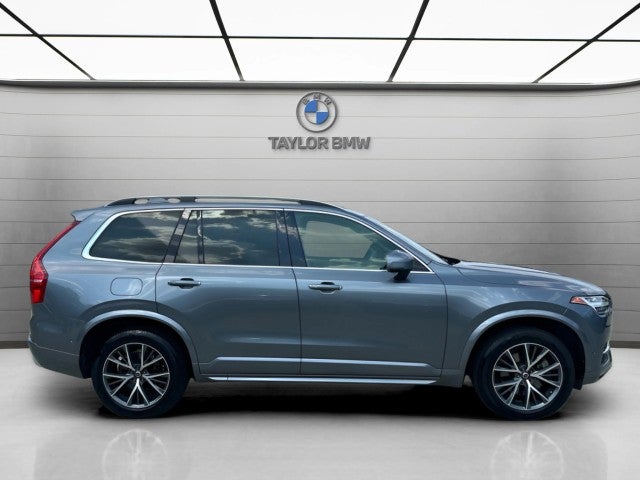 2018 Volvo XC90 Momentum